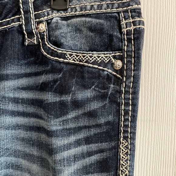 Rock Revival Jeans - Picture 2 of 4